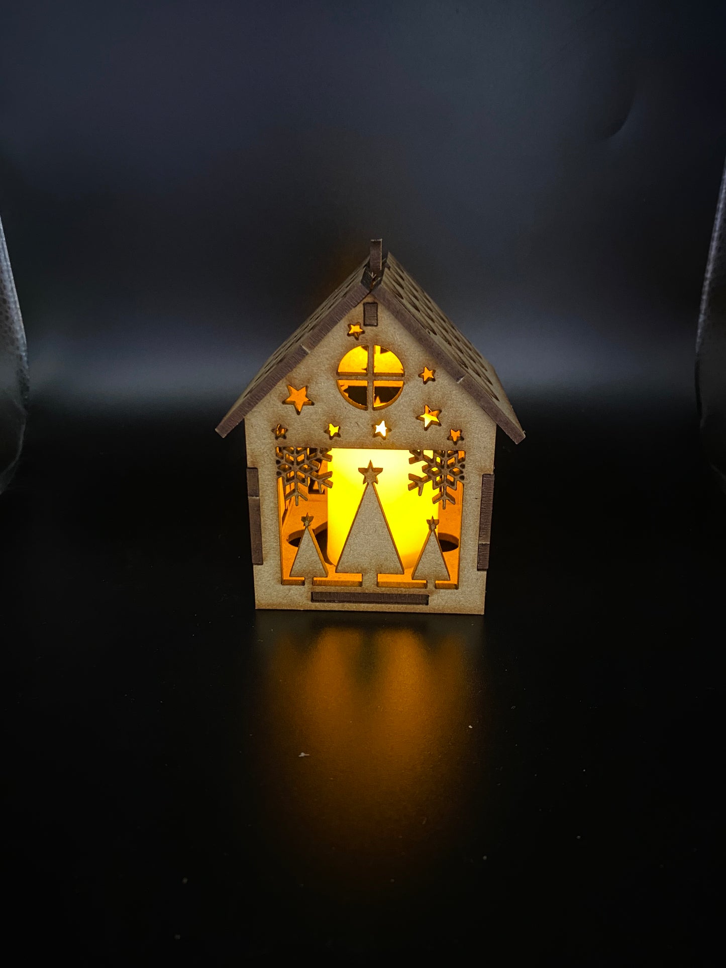 Christmas MDF Craft Kit Night Light or Hanging Decoration with Trees and Snowflakes