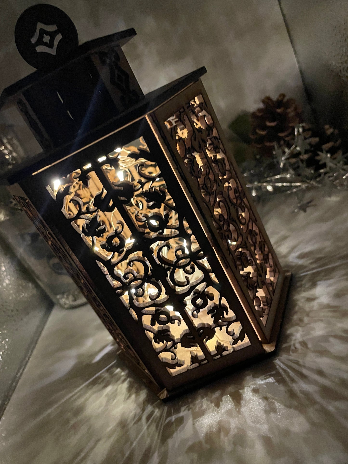 Ivy Pattern Lantern MDF Craft Kit - Large