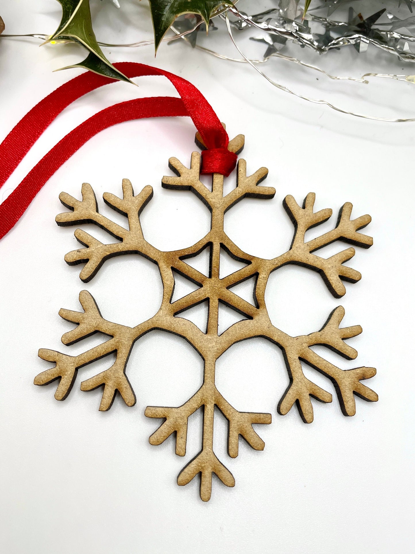Pack of 5/10/15 x MDF Snowflake Ornaments (A) Christmas Hanging Wood Tree Decorations, Laser Cut Snowflakes, Hanging Tree Ornament, Decorative