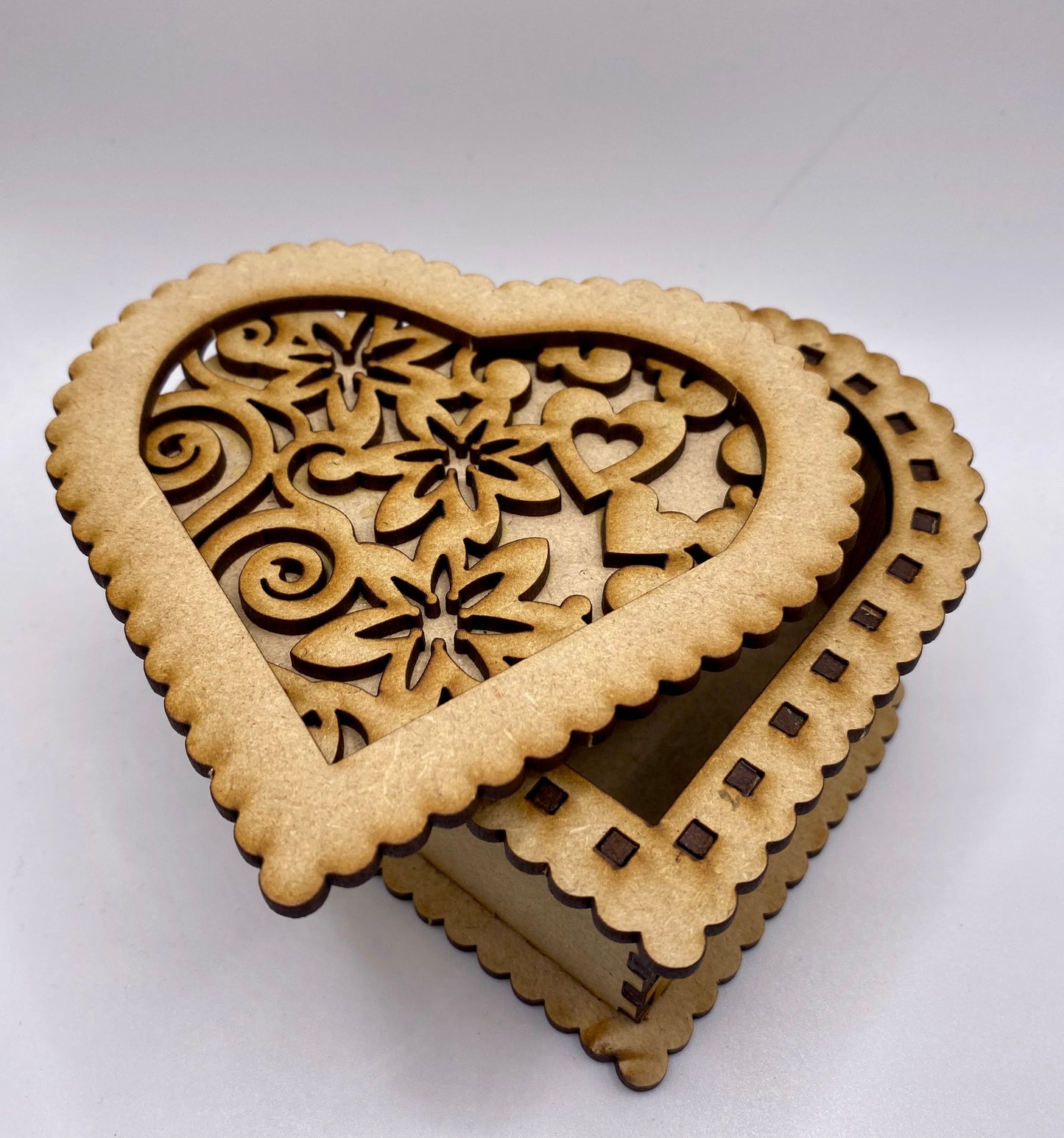 Heart Shaped Flowers and Hearts Trinket Storage Box MDF Craft Kit