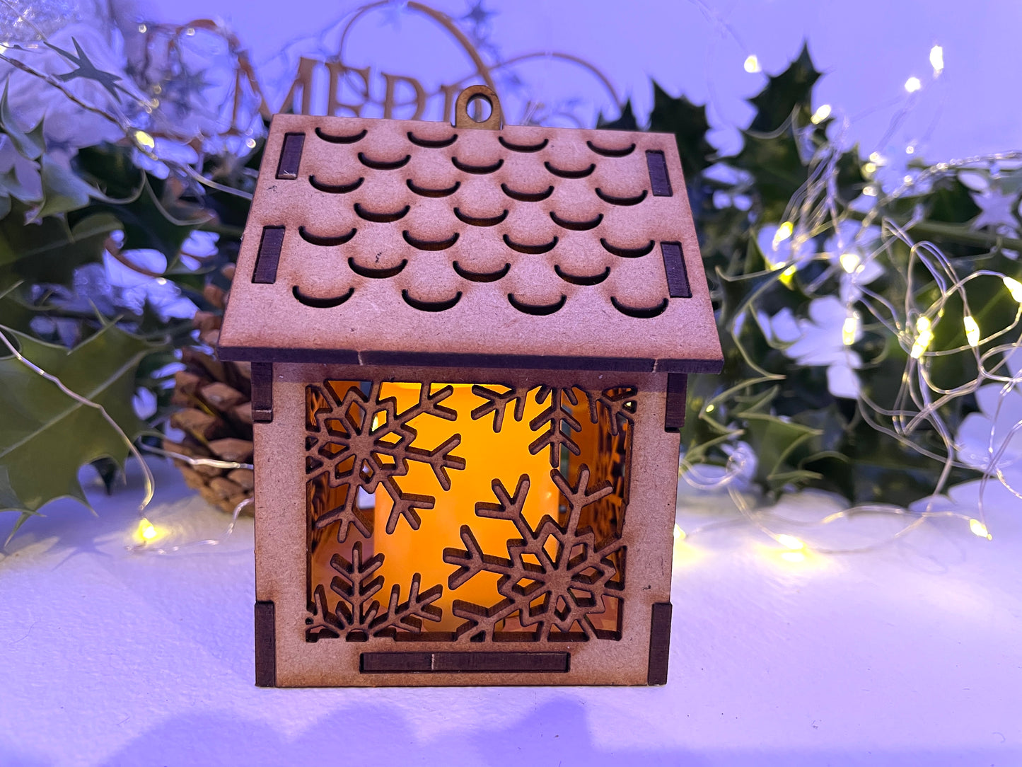 Christmas MDF Craft Kit Night Light or Hanging Decoration with Snowflakes