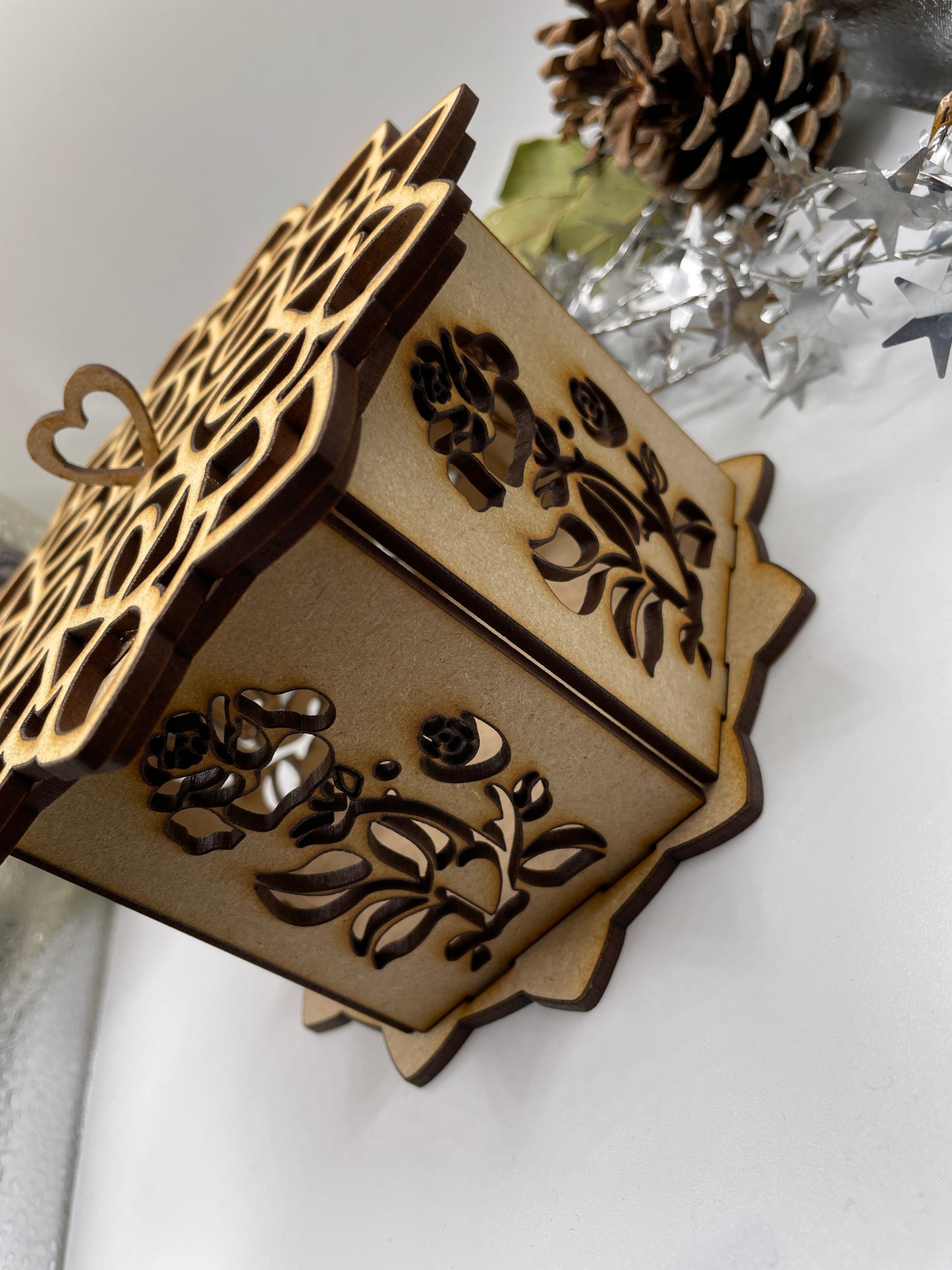 Rose Pattern Trinket Storage Box MDF Craft Kit