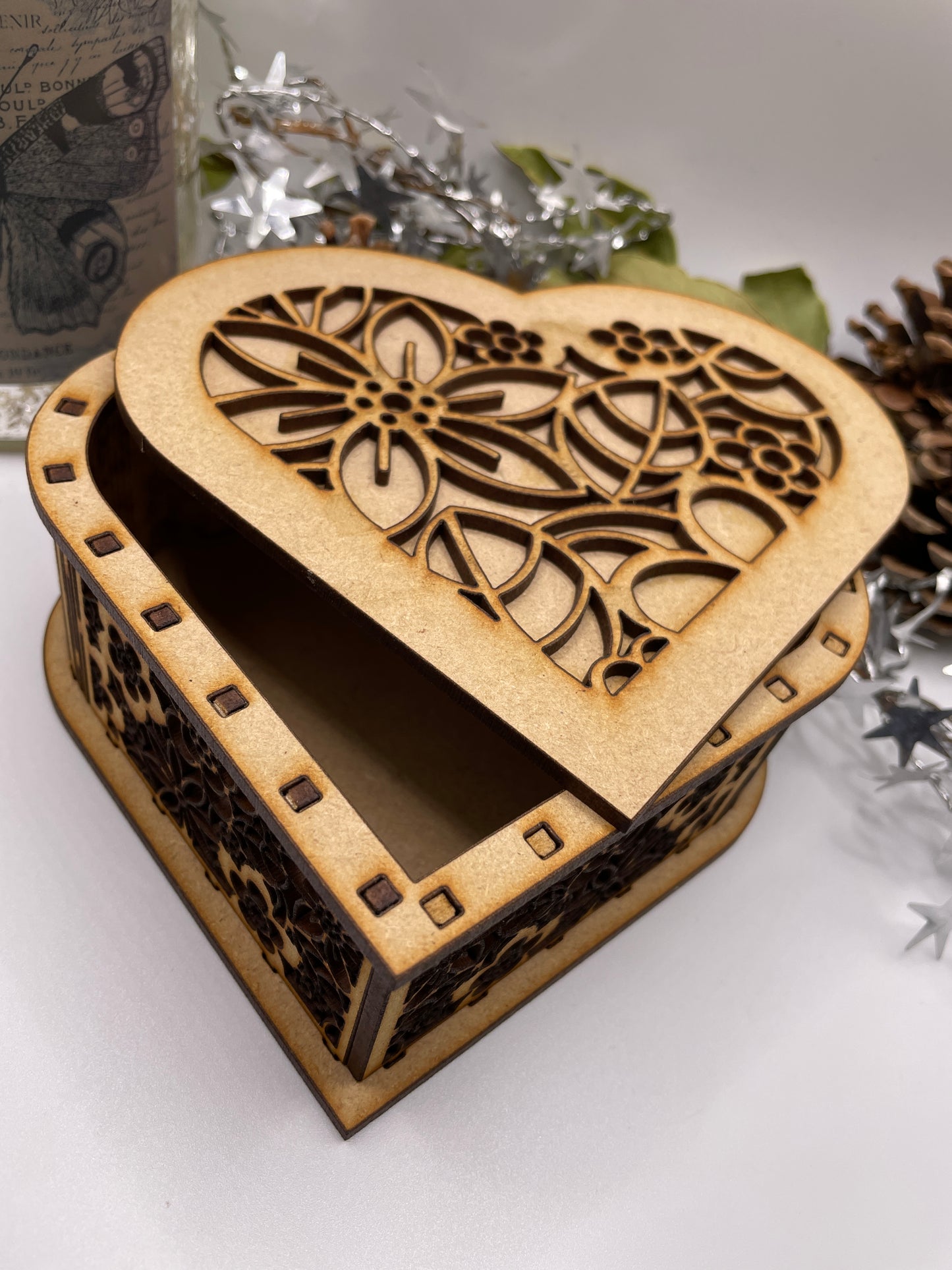 Flowers Heart Shaped Trinket Storage Box MDF Craft Kit