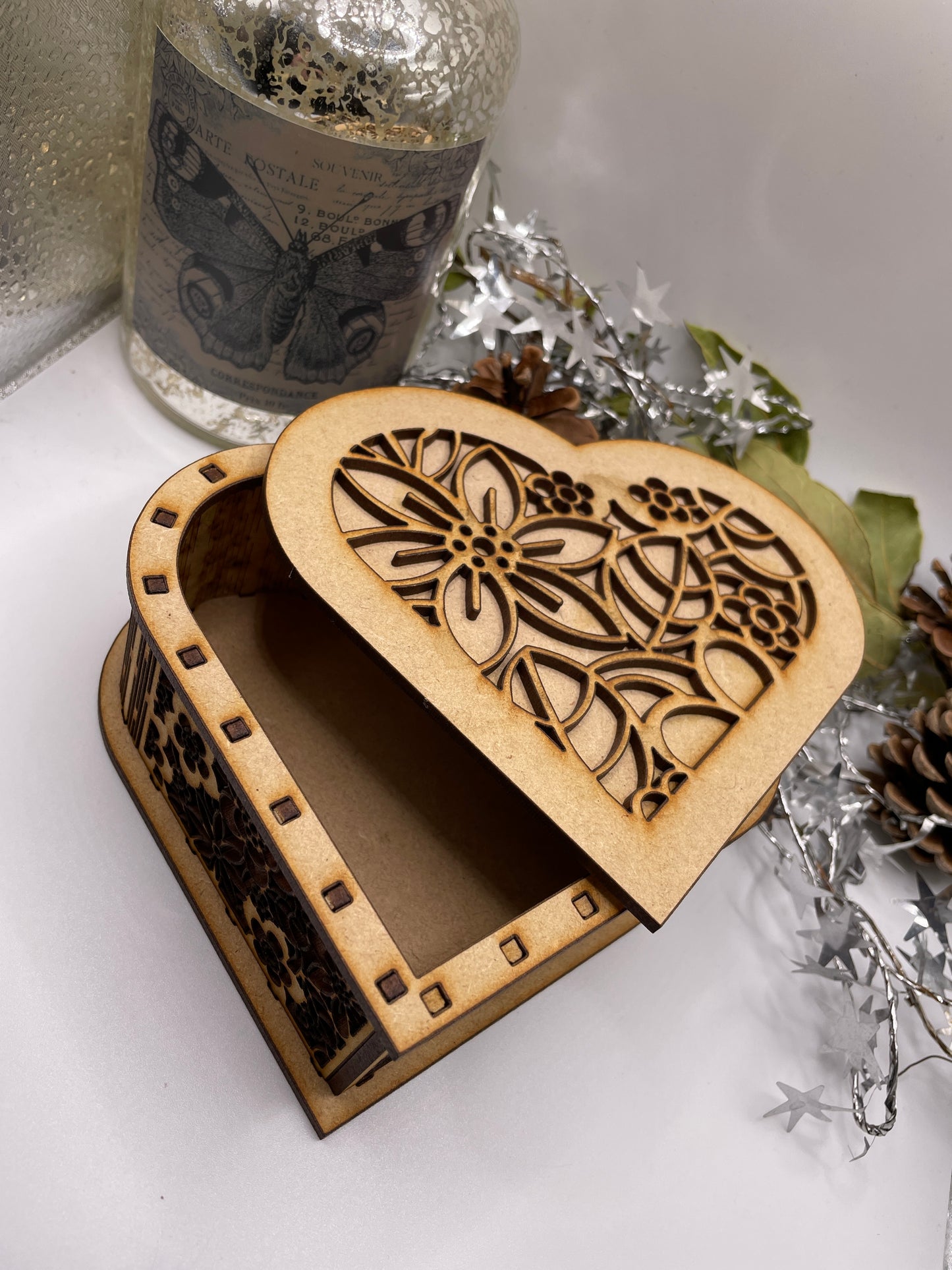 Flowers Heart Shaped Trinket Storage Box MDF Craft Kit