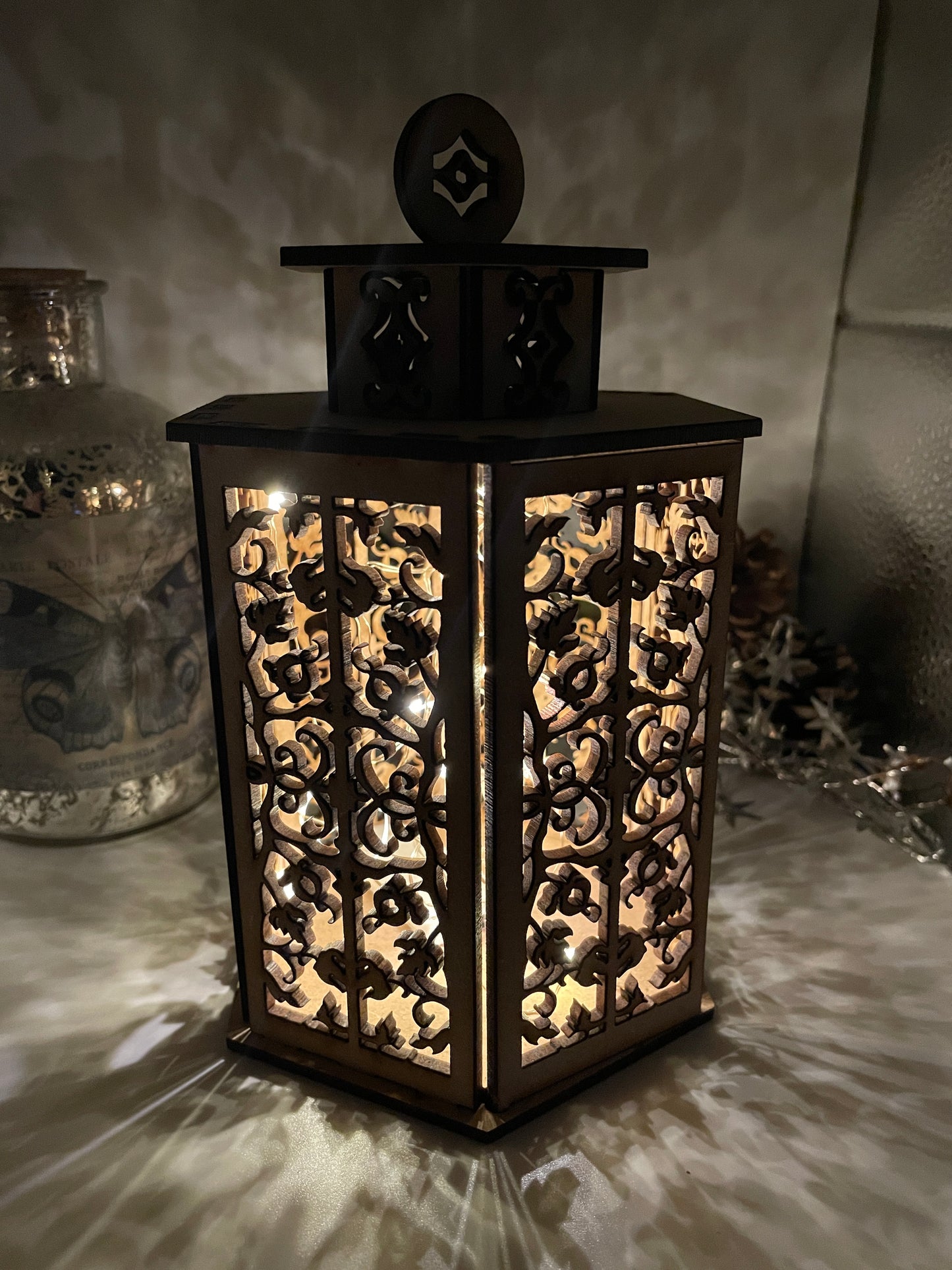 Ivy Pattern Lantern MDF Craft Kit  - Large