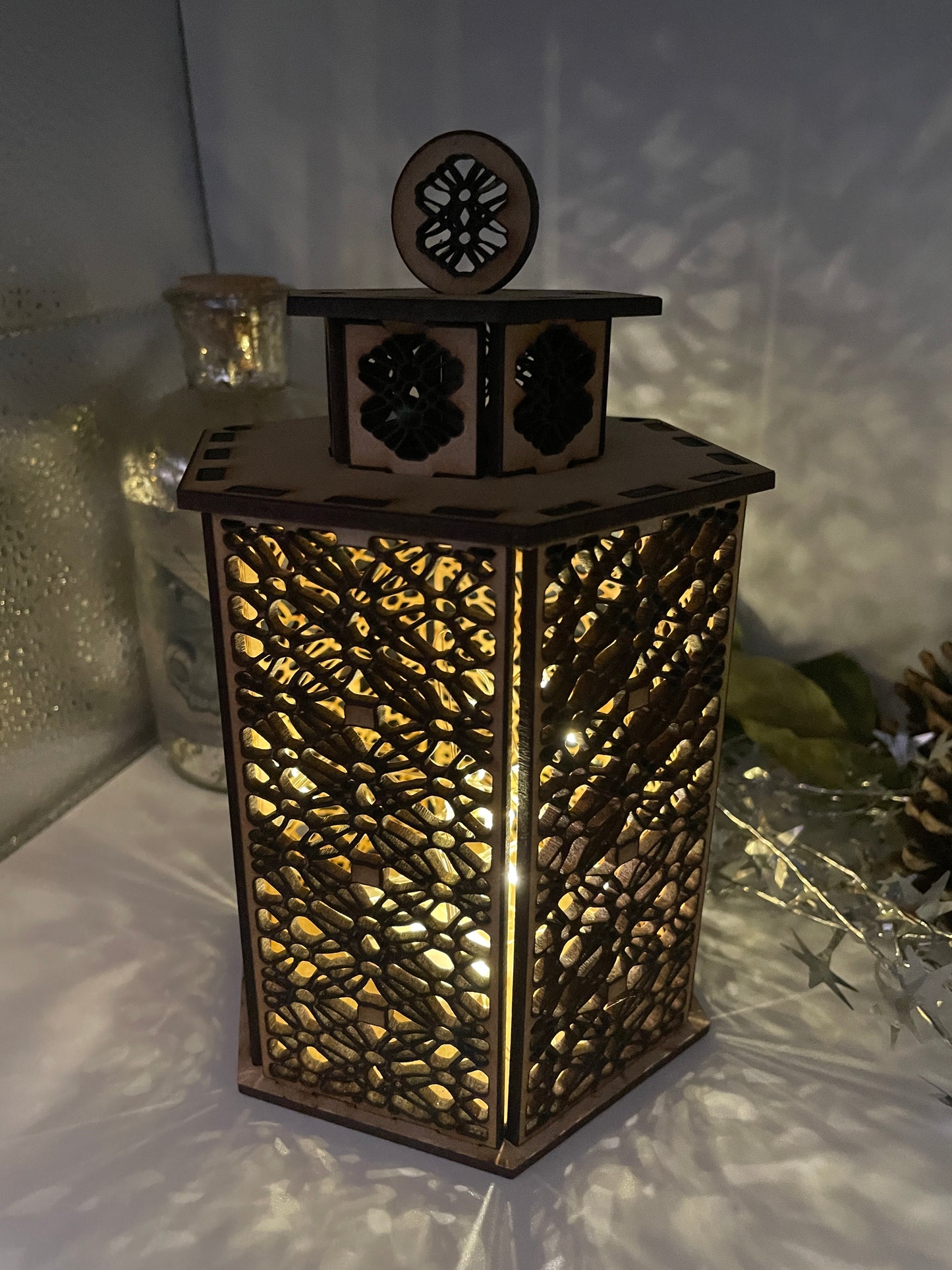 Lattice Pattern Lantern MDF Craft Kit - Large