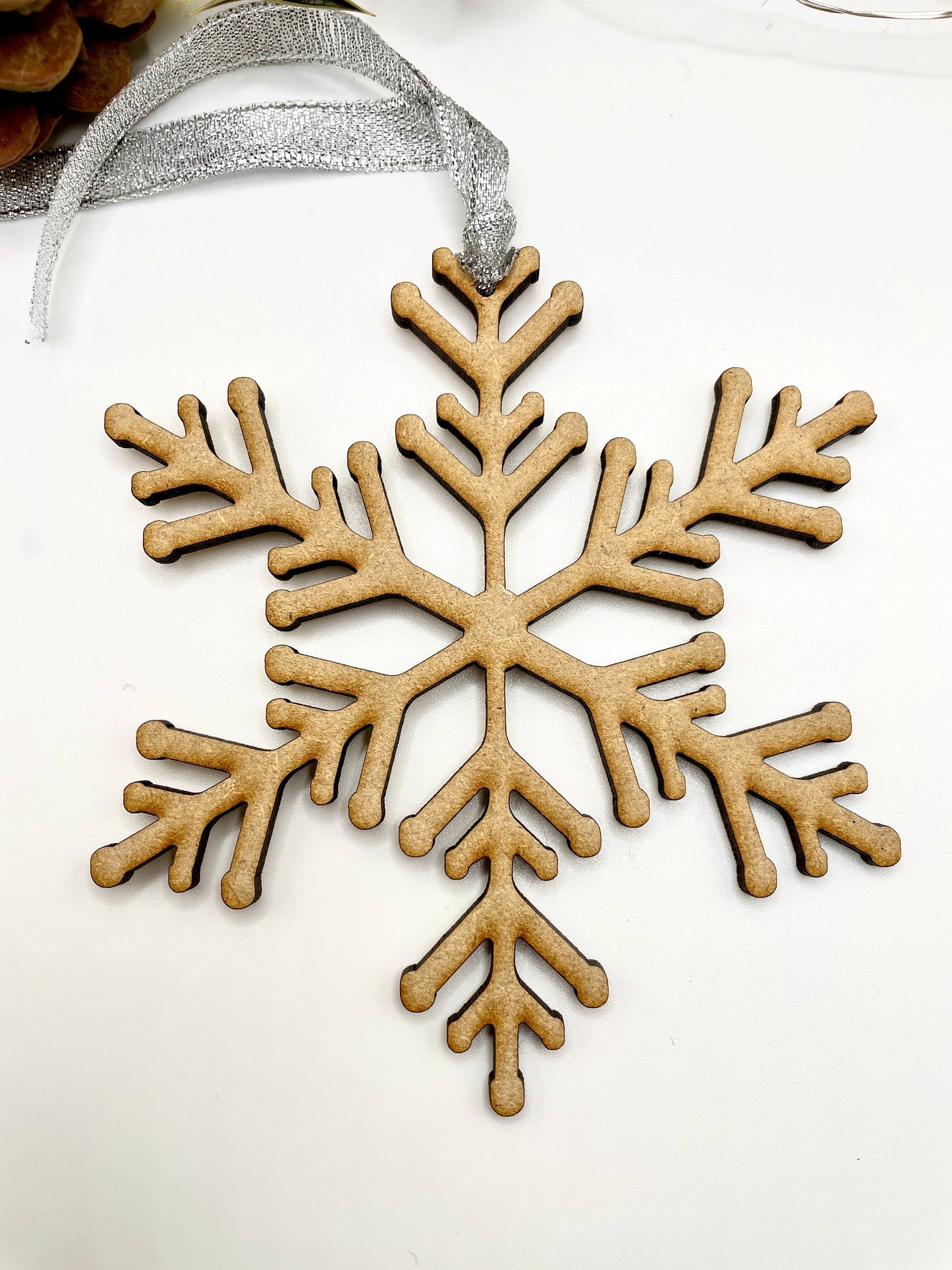 Pack of 5/10/15 x MDF Snowflake Ornaments (B) Christmas Hanging Wood Tree Decorations, Laser Cut Snowflakes,Hanging Tree Ornament,Decorative